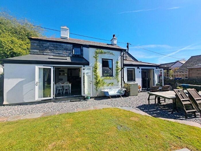 2 Bedroom Detached House For Sale In Venterdon, Callington, Cornwall, PL17