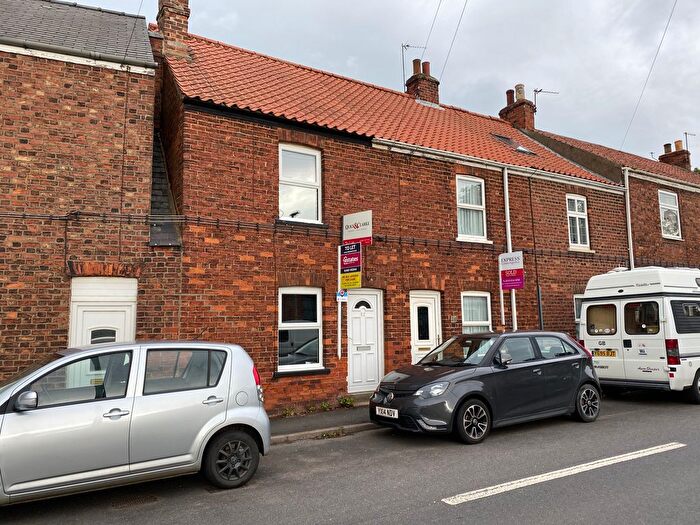 2 Bedroom Terraced House To Rent In Hornsea Road, Aldbrough, Hull, HU11