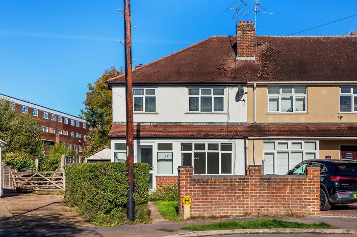 3 Bedroom Semi-Detached House To Rent In Barnett Close, Leatherhead, KT22