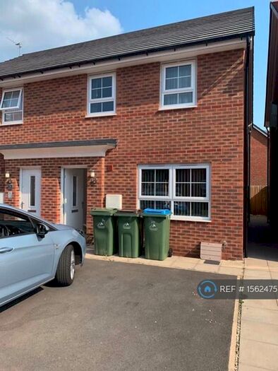 3 Bedroom Semi-Detached House To Rent In Tawny Grove, Coventry, CV4