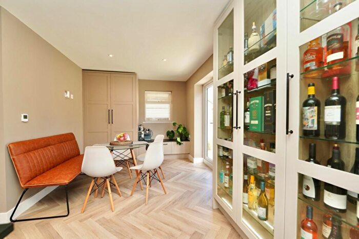 3 Bedroom Detached House For Sale In Priory Lane, Huntingdon, Cambridgeshire., PE29