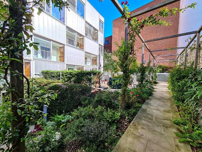 1 Bedroom Retirement Property For Sale In Sutton Park Road, Seaford, East Sussex, BN25