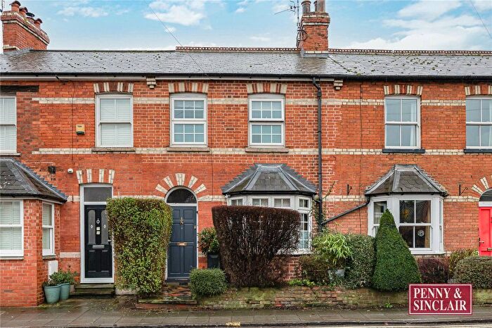 3 Bedroom Terraced House To Rent In Greys Road, RG9