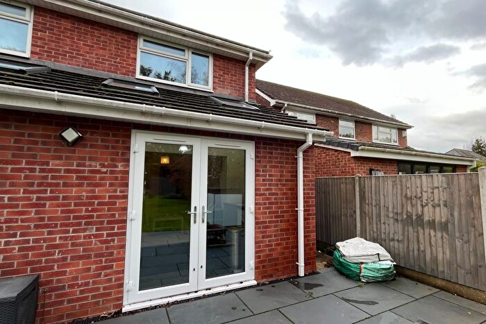 1 Bedroom Flat To Rent In Park Gate, Southampton, SO31
