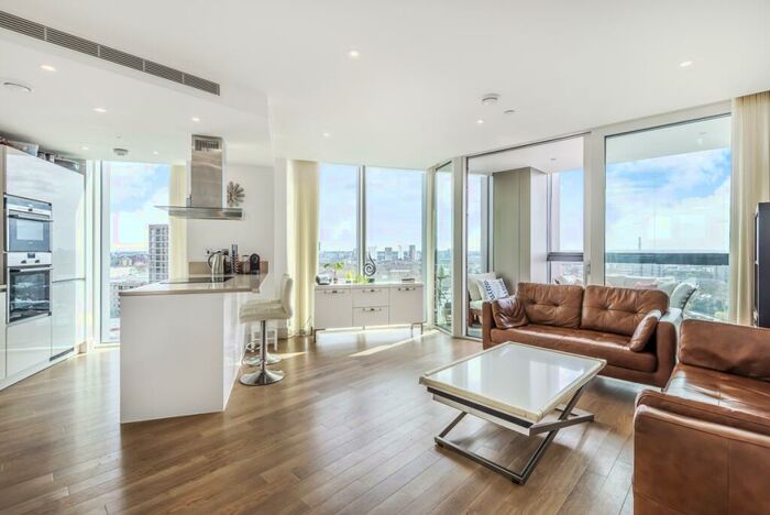 2 Bedroom Flat To Rent In Surrey Quays Road, Surrey Quays, London, SE16