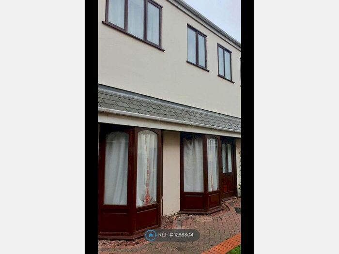 2 Bedroom Terraced House To Rent In Handley Court Mews, Sleaford NG34