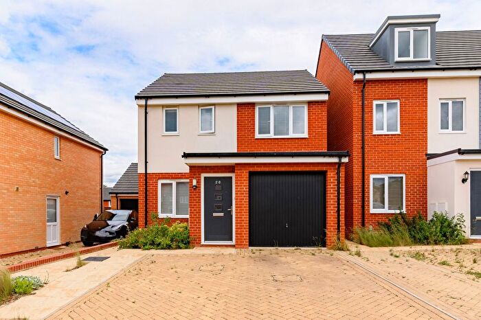 3 Bedroom Semi-Detached House For Sale In Poppy Crescent, Easton, NR9