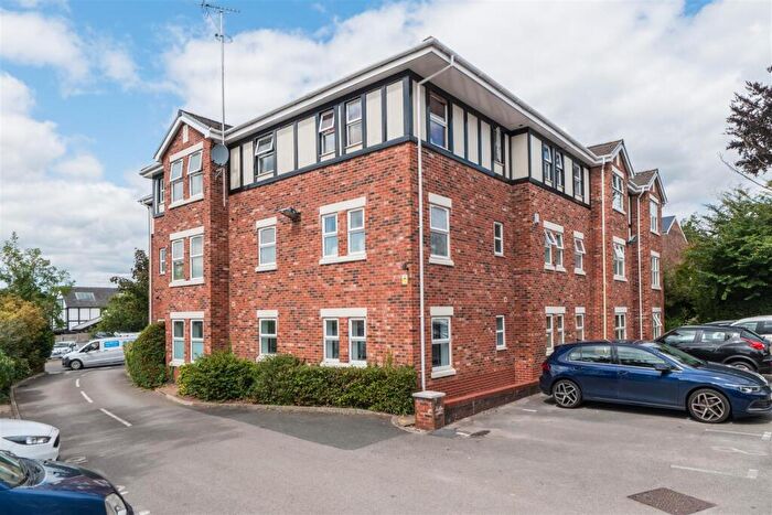 2 Bedroom Flat For Sale In Venables Road, Northwich, CW9