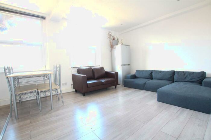 4 Bedroom Apartment To Rent In Gould Terrace, London, E8