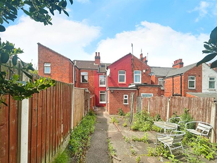 2 Bedroom Terraced House To Rent In Bentinck Street, Mansfield, NG18