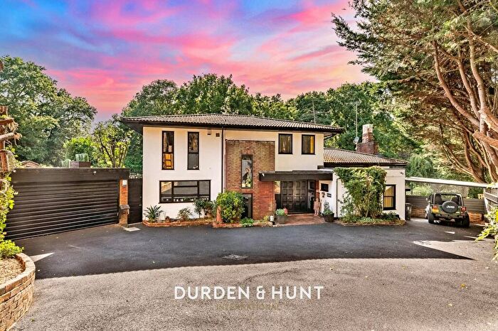 4 Bedroom Detached House For Sale In Baldwins Hill, Loughton, IG10