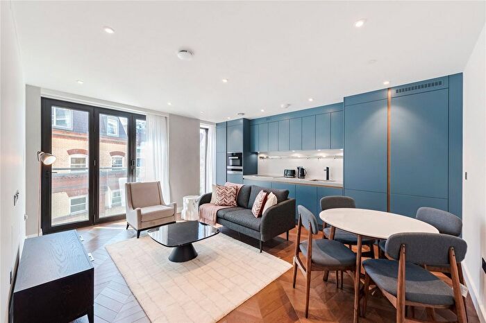1 Bedroom Flat To Rent In Newton Street, London, WC2B