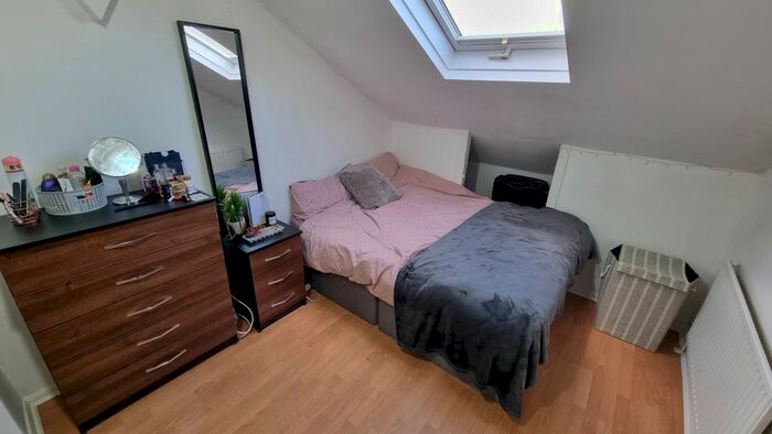 5 Bedroom Terraced House To Rent In Platt Lane, Fallowfield, Manchester, M14