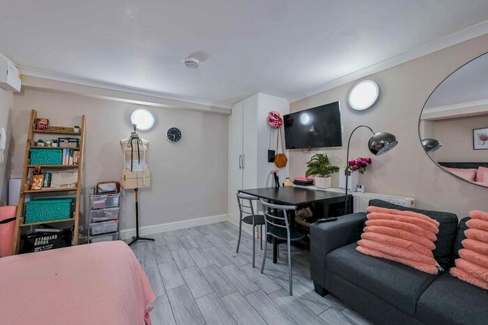 Studio To Rent In Barnsbury, Barnsbury, N1