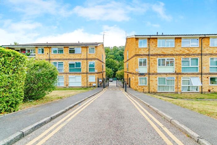 2 Bedroom Flat For Sale In Stable Court, Croydon Road, Caterham, Surrey, CR3