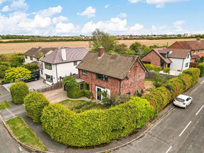 3 Bedroom Detached House For Sale In Thornton Way, Girton, Cambridge, CB3