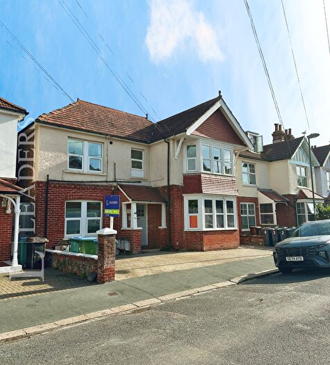 2 Bedroom Flat To Rent In Richmond Avenue, Bognor Regis, PO21