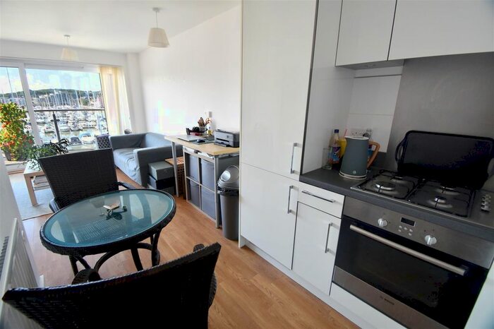 1 Bedroom Flat For Sale In Newfoundland Way, Portishead, Bristol, BS20