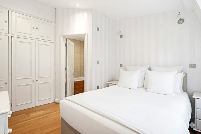 1 Bedroom Flat To Rent In Claverton Street, London, SW1V