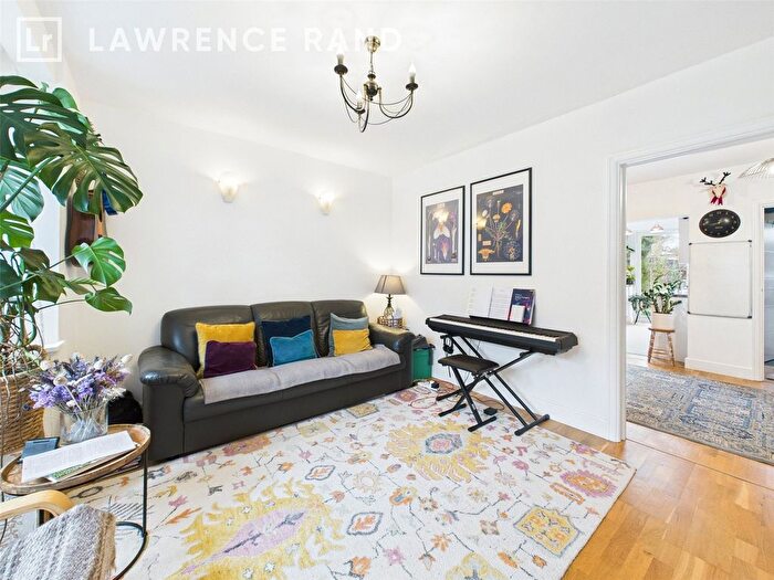 3 Bedroom Terraced House To Rent In Ashburton Road, Ruislip, HA4