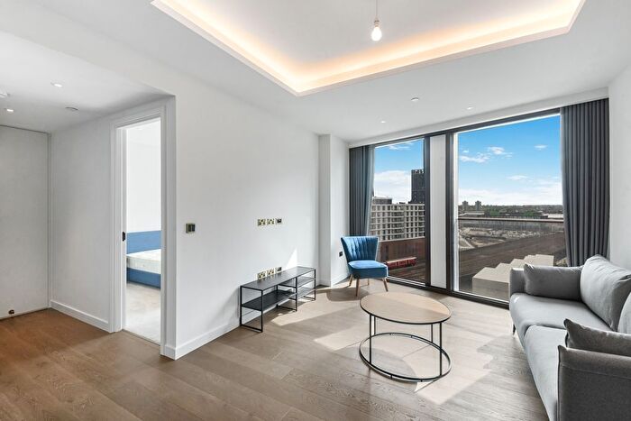 1 Bedroom Flat To Rent In Carnation Way, London, SW8