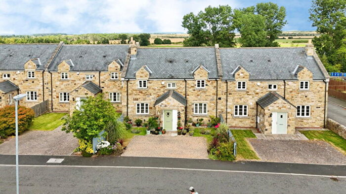 4 Bedroom Terraced House For Sale In Rock Home Farm, Rock, Alnwick, NE66