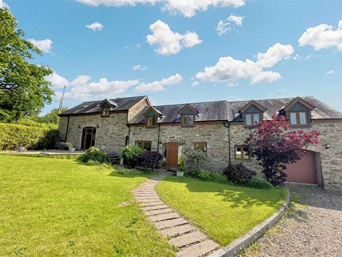 3 Bedroom Barn Conversion For Sale In Drefach, Llanelli, SA14