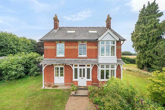 5 Bedroom Detached House For Sale In Gallants Lane, East Farleigh, ME15