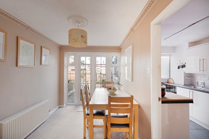 3 Bedroom Detached House For Sale In Wood Close, Thorpe Willoughby, Selby, North Yorkshire, YO8