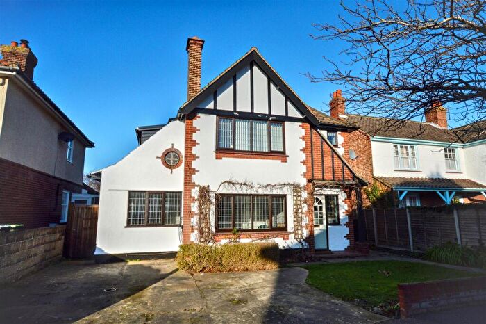 4 Bedroom Detached House For Sale In The Rise, Sheringham, NR26