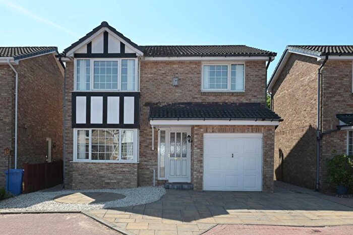 4 Bedroom Detached House For Sale In Martin Brae, Livingston, EH54