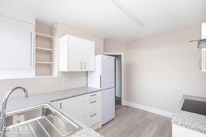2 Bedroom Flat To Rent In Wilson Road, Bournemouth, BH1