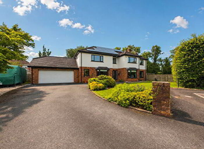 5 Bedroom Detached House For Sale In Hilton Park, Craigavon, BT63