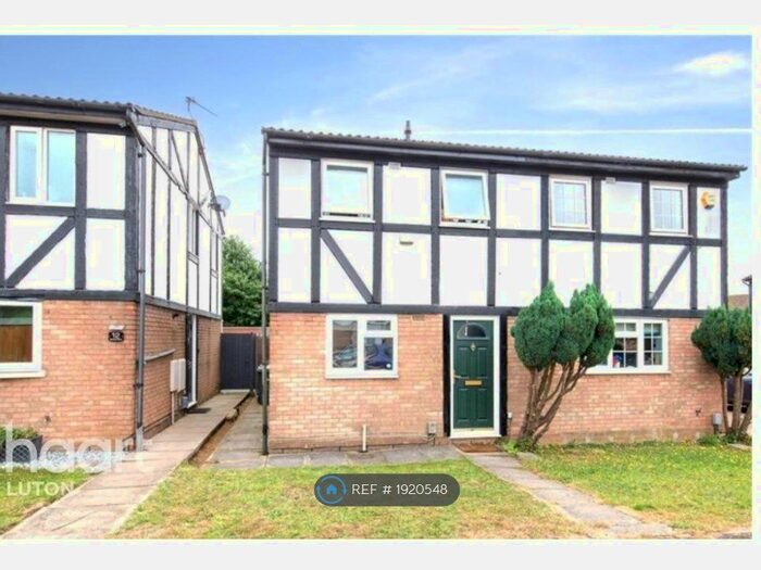 2 Bedroom Semi-Detached House To Rent In Beanley Close, Luton, LU2