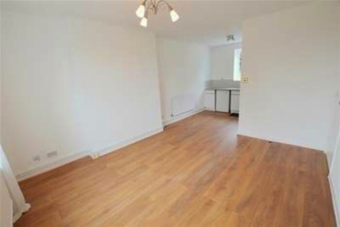 2 Bedroom Flat To Rent In Blackwell Place, Sheffield, S2