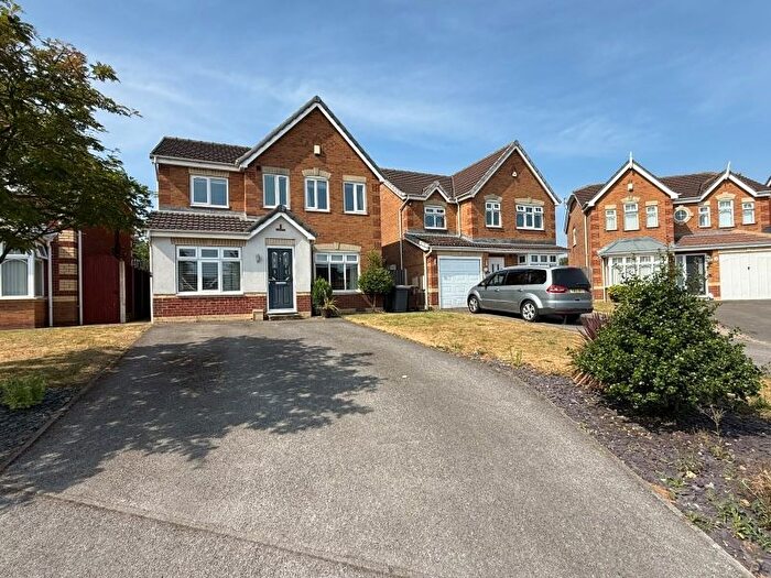 4 Bedroom Detached House To Rent In Pickwick Drive, Catcliffe, Rotherham, S60
