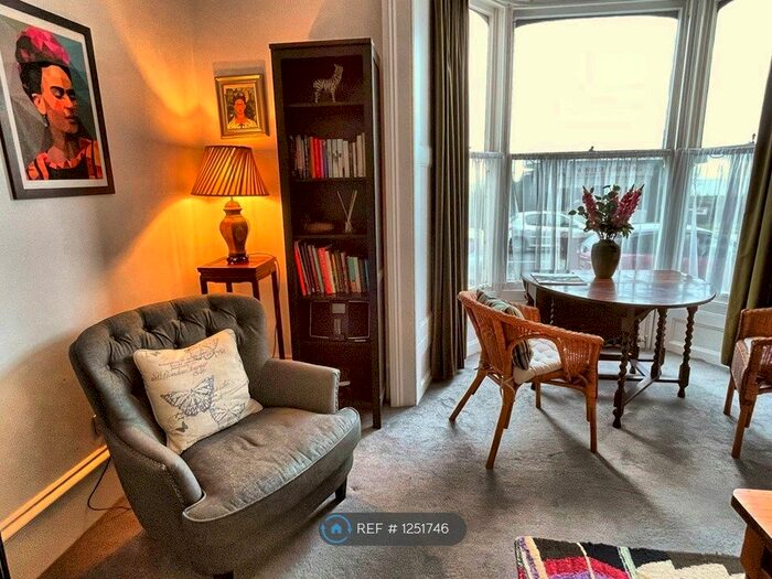 1 Bedroom Flat To Rent In Fort Crescent, Margate CT9