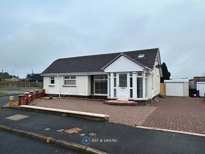 3 Bedroom Detached House To Rent In Carson Drive, Irvine, KA12