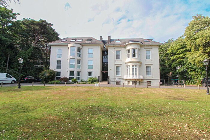 1 Bedroom Apartment For Sale In Christchurch Road, Bournemouth, BH1