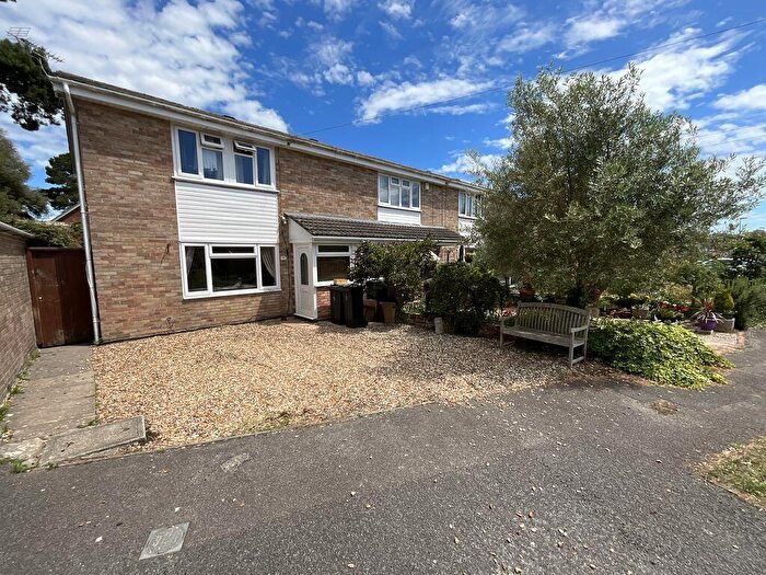3 Bedroom End Of Terrace House For Sale In Burton, Christchurch, BH23