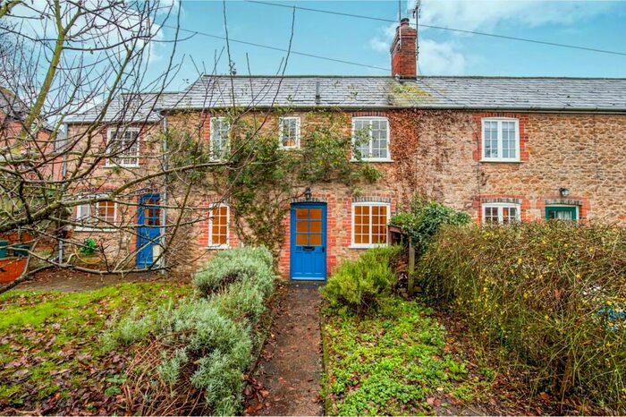 2 Bedroom End Of Terrace House To Rent In Gloucester Street, Faringdon, SN7