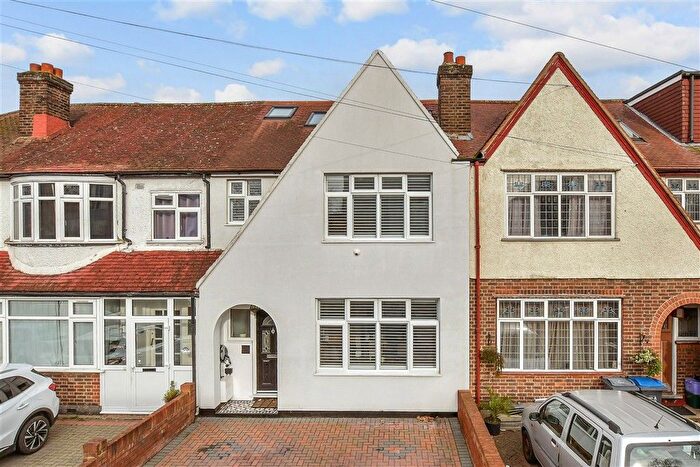 4 Bedroom Terraced House For Sale In Meopham Road, Mitcham, Surrey, CR4