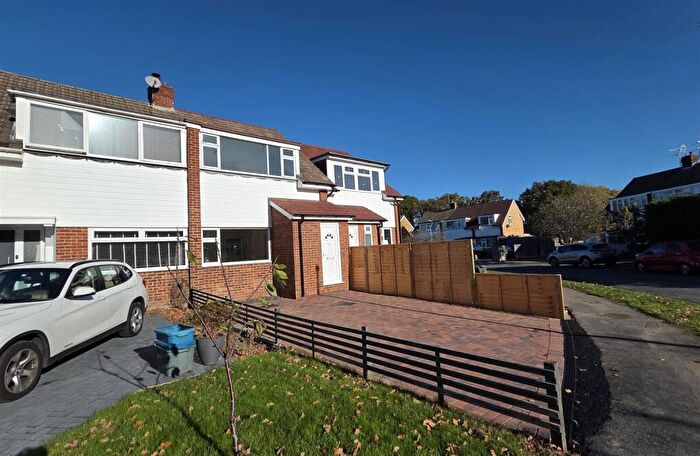 3 Bedroom Terraced House To Rent In Greenleaf Gardens, Polegate, BN26