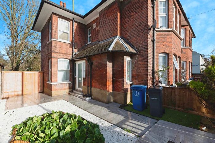 1 Bedroom Maisonette For Sale In Clarence Road, Grays, Essex, RM17