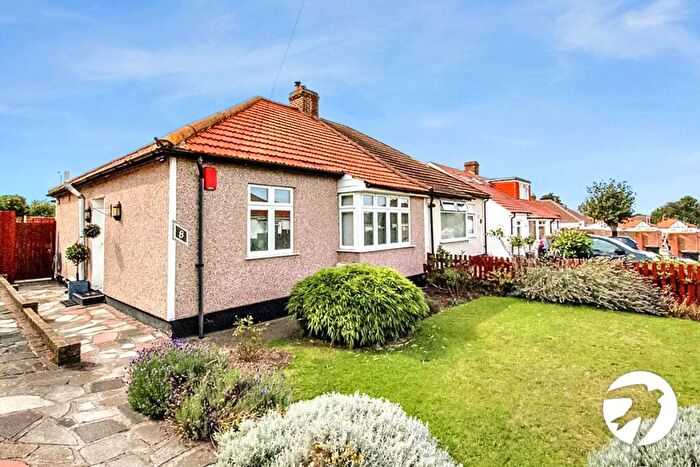 2 Bedroom Bungalow To Rent In Sussex Road, Orpington, Kent, BR5