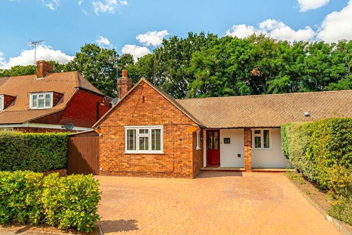 4 Bedroom Semi-Detached House For Sale In Foxholes, Weybridge, KT13
