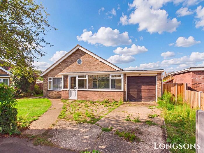 3 Bedroom Detached Bungalow For Sale In Churchill Close, Watton, IP25