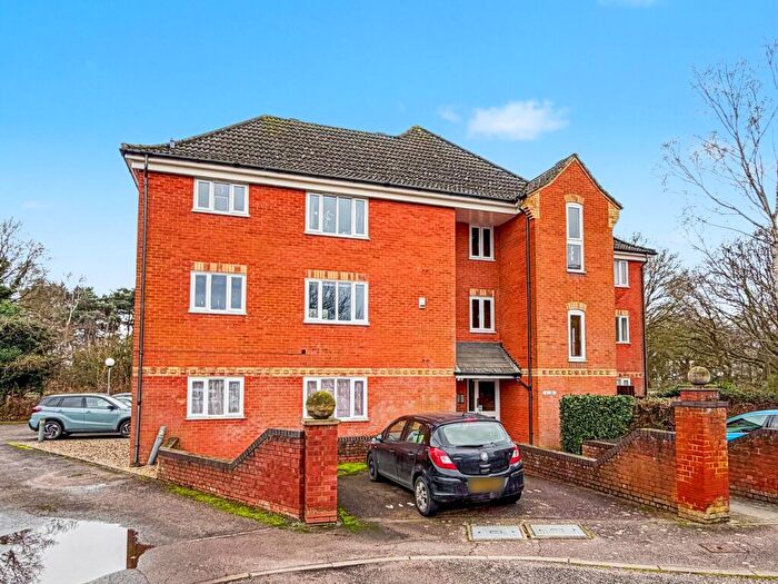 2 Bedroom Apartment For Sale In Porter Road, Purdis Farm, Ipswich, IP3