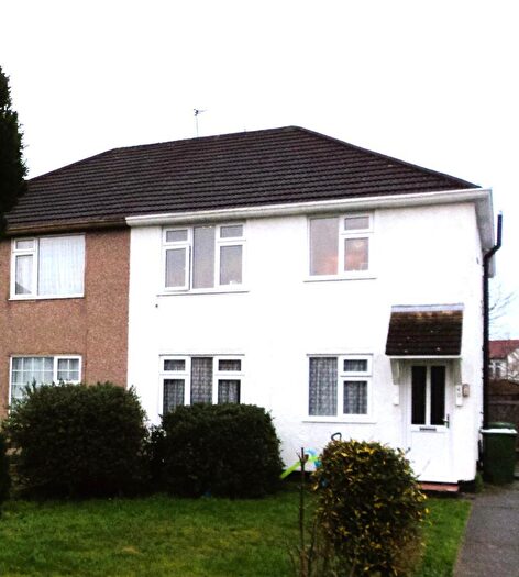 2 Bedroom Maisonette To Rent In Burr Close, Bexleyheath, London, DA7