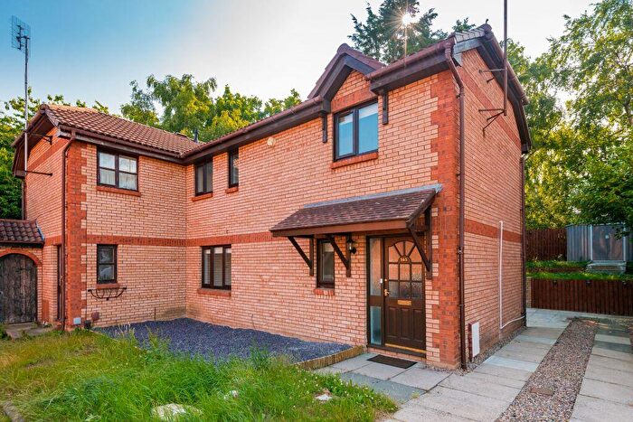 3 Bedroom Semi-Detached House For Sale In Upper Craigour, Edinburgh, EH17